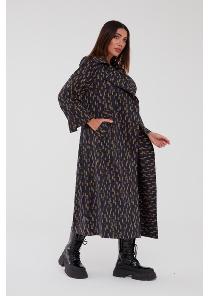 Şık Taş Rengi Düğmeli Trençkot – Rahat ve Modern Kesim