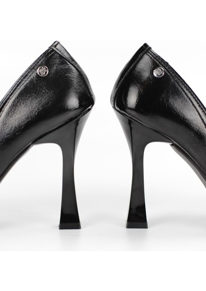 Odette Esnek Yumuşak Kaymaz Taban (10 Cm) Siyah Rugan Kadın Topuklu Ayakkabı indirimleri