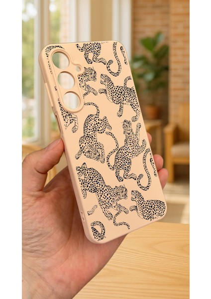 Samsung Galaxy A55 -Leopar Desenli Silikon Darbe Emici Klasik Korumalı Rubber Kılıf modelleri