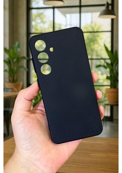 Samsung Galaxy S24 Silikon Darbe Emici Klasik Korumalı Rubber Kılıf