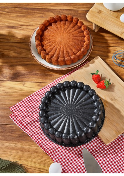 Döküm Dilimli Tart Kalıbı -Kek Kalıbı 230 mm (RSS101) fiyatları