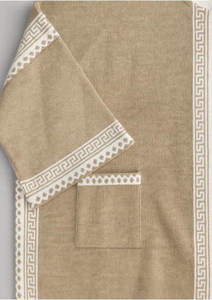 Kadın Bej Beyaz Desenli Salaş Kesim Cepli Triko Panço - 2531 indirimleri