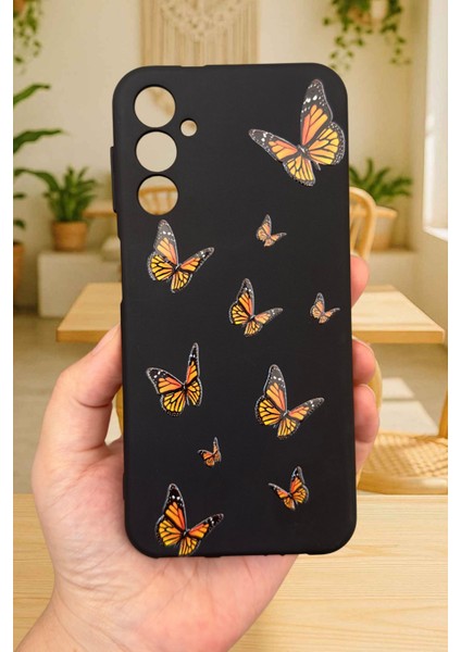 Samsung Galaxy A14 - Turuncu Kelebek Desenli Silikon Darbe Emici Klasik Korumalı Rubber Kılıf fiyatları