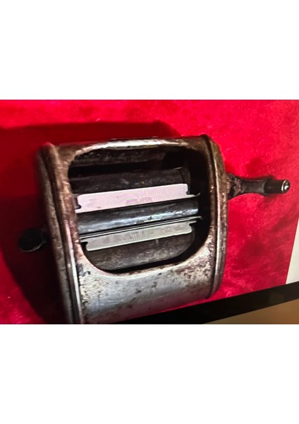 Antika Jilet Bileme Makinası 7 cm 6 cm 4,5 cm Ölçülerinde