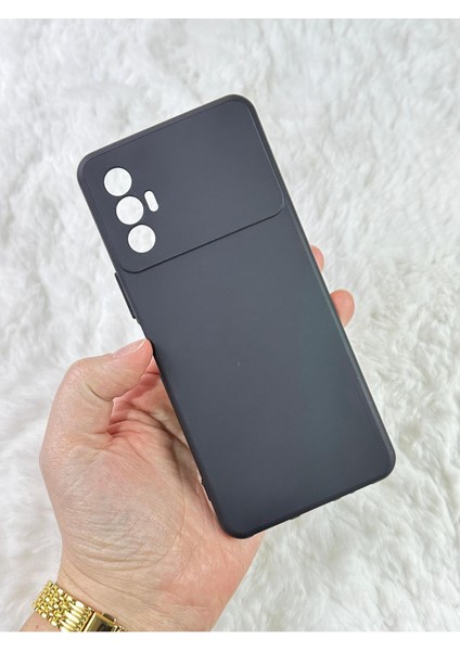 Tecno Spark 8 Pro - Silikon Darbe Emici Klasik Korumalı Rubber Kılıf