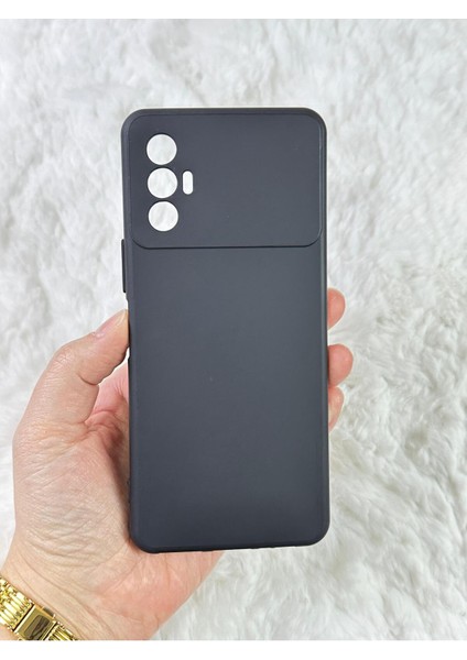 Tecno Spark 8 Pro - Silikon Darbe Emici Klasik Korumalı Rubber Kılıf fiyatları