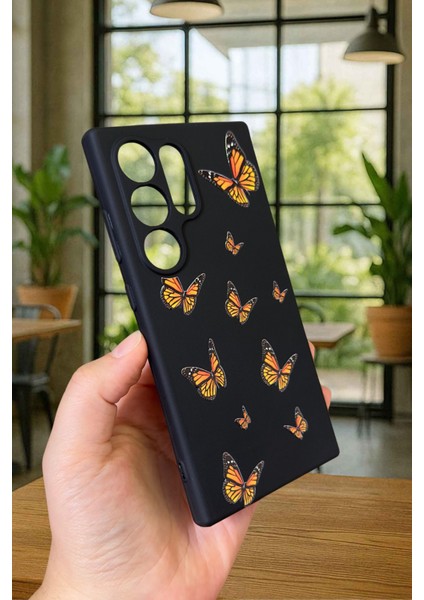 Samsung Galaxy S24 Ultra-Turuncu Kelebek Desenli Silikon Darbe Emici Klasik Korumalı Rubber Kılıf modelleri