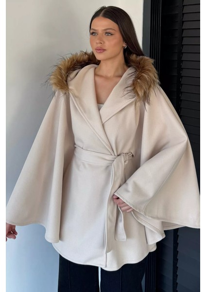 Kadın Kapüşonu Kürklü Bel Bağlamalı Panço P-00018971