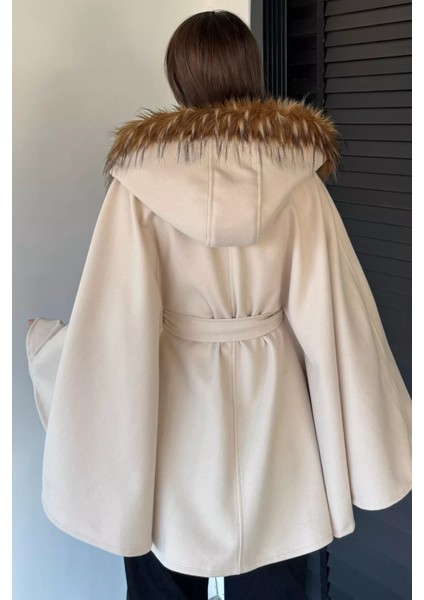 Kadın Kapüşonu Kürklü Bel Bağlamalı Panço P-00018971 fırsatları