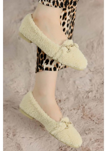 Kadın Gold Tokalı Kışlık Babet Ev ve Dış Mekan Ayakkabısı - Beyaz - 40 modelleri