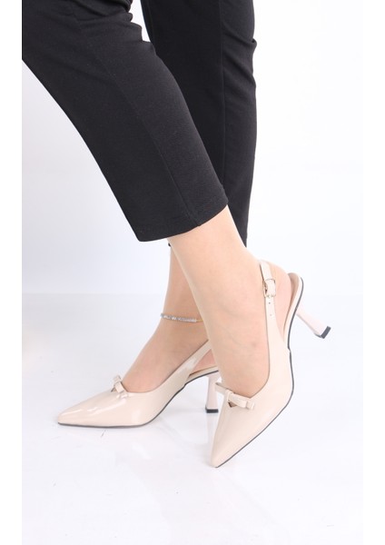 Sivri Burun Bej Rugan Topuklu Ayakkabı – Zarif Fiyonk Detaylı fiyatları