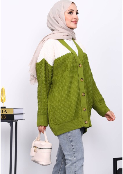 Yeşil V Yaka Düğmeli Triko Hırka modelleri