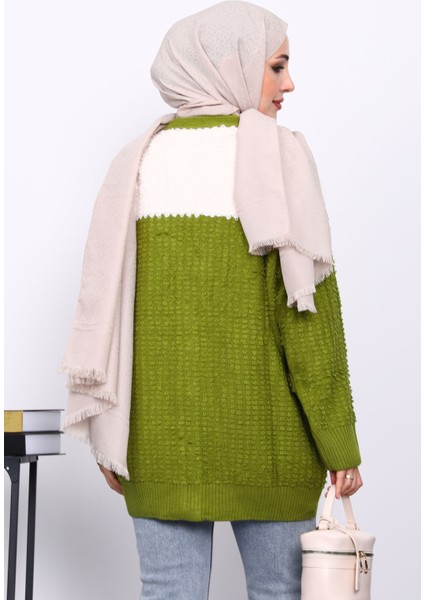 Yeşil V Yaka Düğmeli Triko Hırka fırsatları