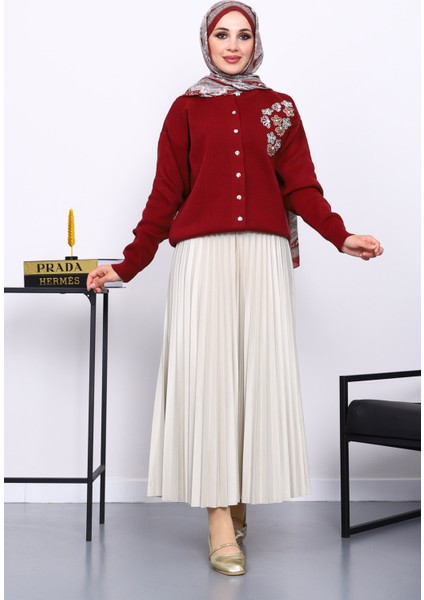 Bordo Nakışlı Düğmeli Triko Hırka fiyatları