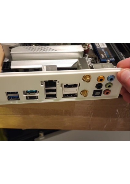 Asus Prime B550 Plus Uyumlu Anakart Arka Aynası fiyatları