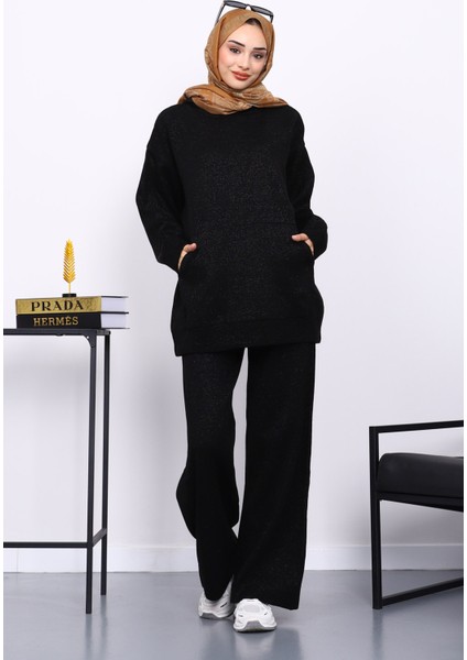 Siyah Kapşonlu Kanguru Cepli Pantolonlu Triko Takım