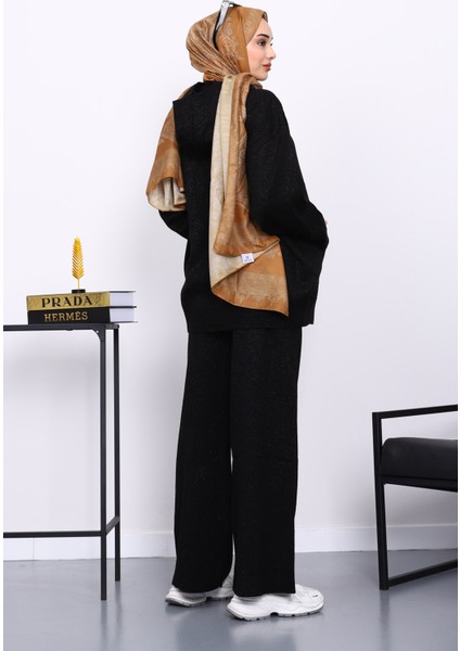 Siyah Kapşonlu Kanguru Cepli Pantolonlu Triko Takım fırsatları