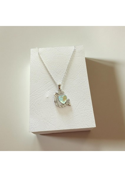 Şık Kadın Kolye – Günlük ve Özel Gün Kombinleri Için Mükemmel Aksesuar fiyatları