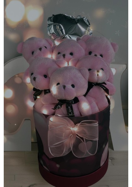 Premium Silindir Kalpli Kırmızı Kutusunda, Kalpli Balonlu LED Işıklı 6’lı Pembe Ayıcık Buketi indirimleri