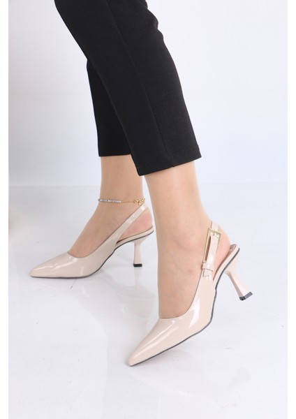 Sivri Burun Bej Rugan Topuklu Ayakkabı – Klasik ve Şık Tasarım fiyatları