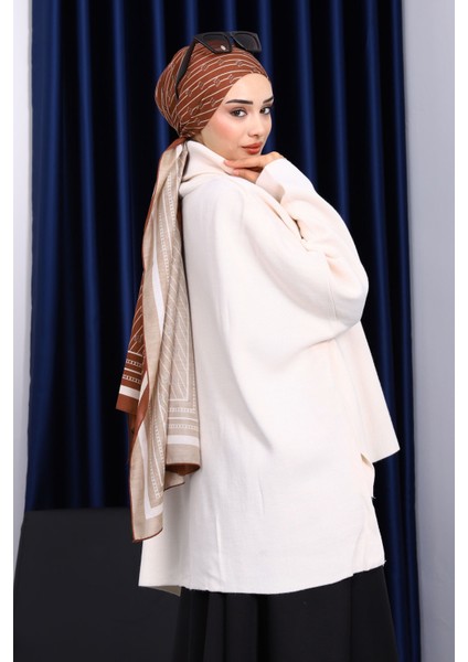 Ekru Balıkçı Yaka Fermuarlı Triko Kazak modelleri