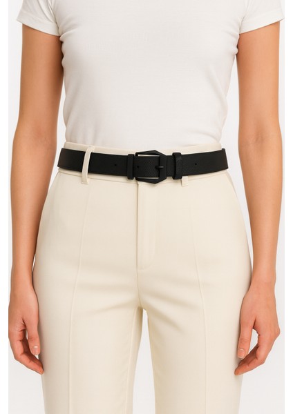 Kadın Dokulu Siyah Tokalı Deri Görünümlü Kemer modelleri