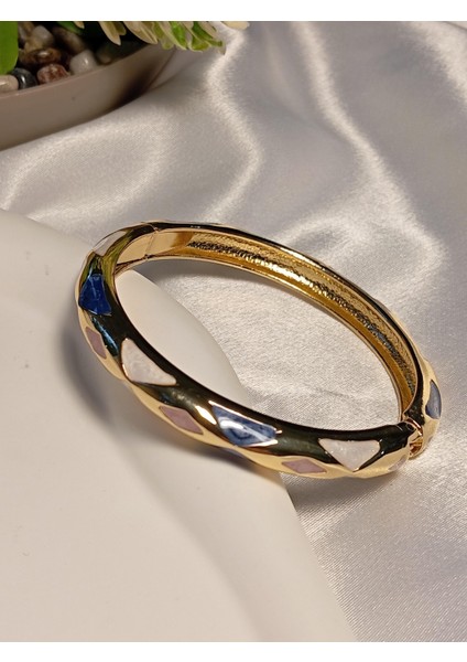 Renkli Üçgen Detaylı Mineli Bilezik modelleri