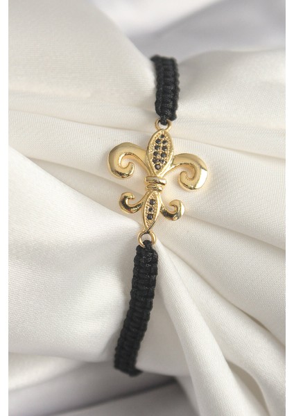 Pirinç Gold Renk Zirkon Taş Işlemeli Zambak Figür Asansörlü Makrome Model Kadın Bileklik