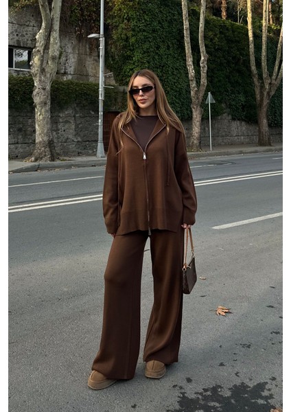 Kahverengi Fermuarlı Kapüşonlu Triko Takım - 0511