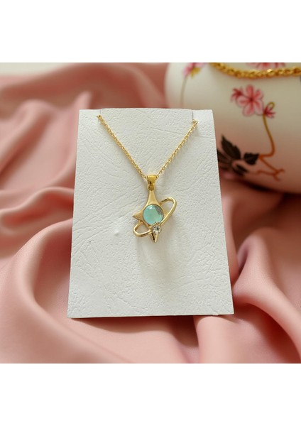 Şık Kadın Kolye – Günlük ve Özel Gün Kombinleri Için Mükemmel Aksesuar