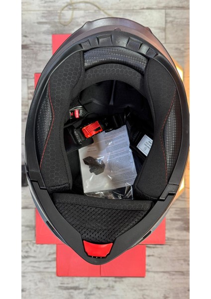 -202 Çene Açılır Kask