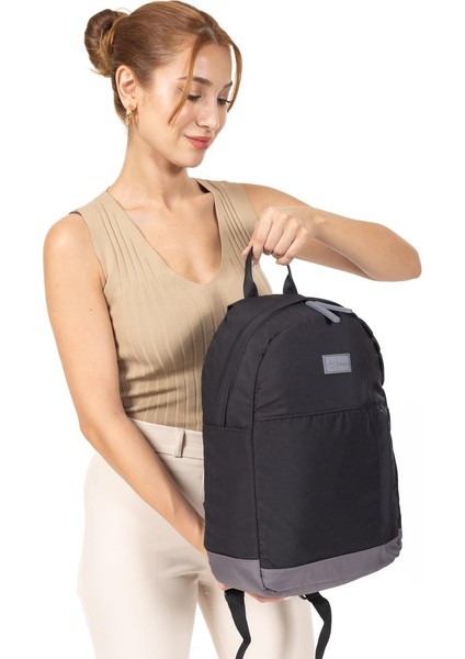 Çok Bölmeli Mini Sırt Çantası