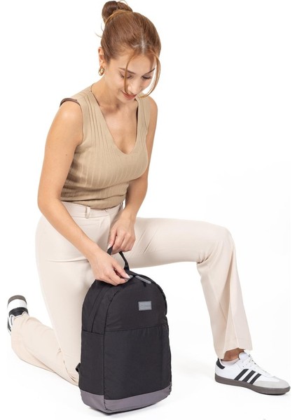 Çok Bölmeli Mini Sırt Çantası