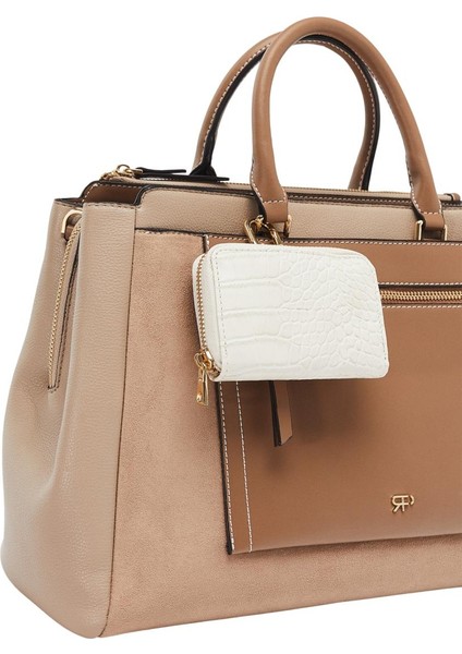 Charm Aksesuarlı 13" Laptop Çantası fiyatları