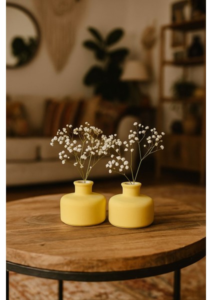 Sarı Mini Dekoratif Vazo Seti – 2’li El Yapımı Seramik Görünümlü Beton Vazo – Minimalist Ev Dekoru, Masa Üstü Çiçeklik, Modern hediye seçeneği