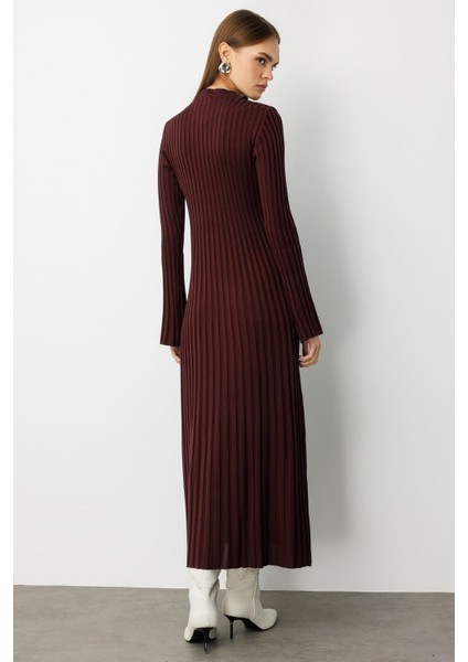 Volanlı Etekli Yuvarlak Yaka Bordo Kaşkorse Uzun Tr modelleri