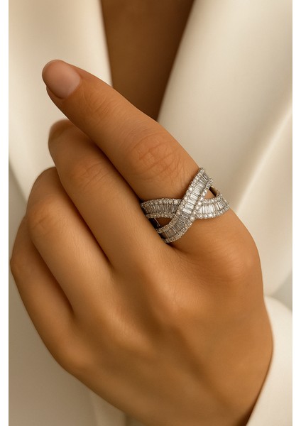 Bakır Zirkon Taşlı Geniş x Tasarım Yüzük” modelleri