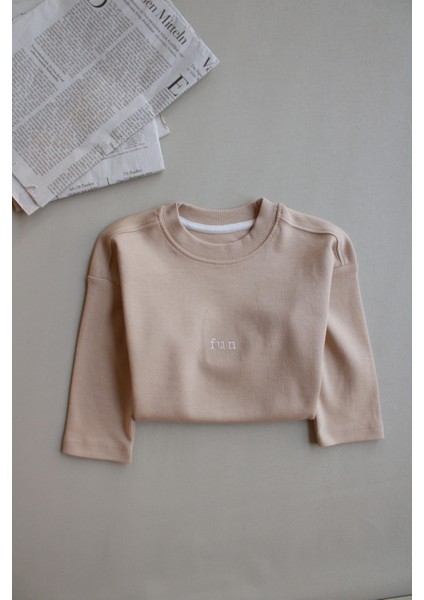 Vizon Nakışlı Oversize Uzun Kollu T-Shirt