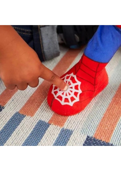 Spidey ve Muhteşem Arkadaşları Dance 'n Crawl Spidey INT-F6722 indirimleri