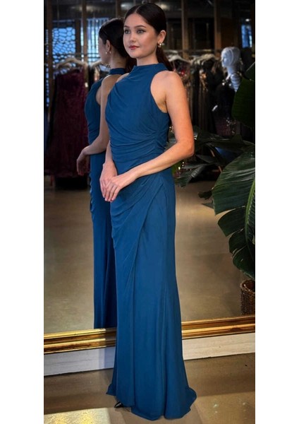 Petrol Renk Halter Yaka Yırtmaçlı Düz Kesim Likralı Tül Uzun Abiye Elbise 11084-12 fiyatları