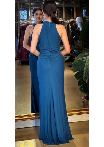 Petrol Renk Halter Yaka Yırtmaçlı Düz Kesim Likralı Tül Uzun Abiye Elbise 11084-12 indirimleri