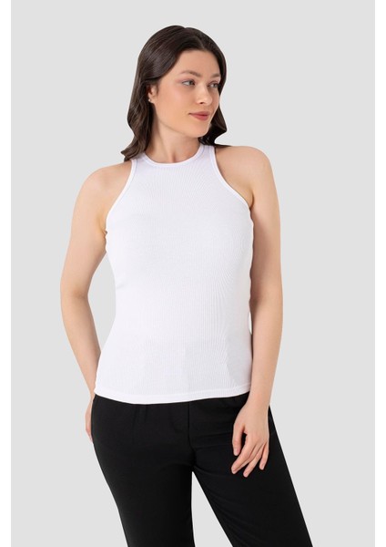 Kadın Pamuklu Fitilli Görünümlü Halter Yaka Basic Beyaz Atlet fiyatları