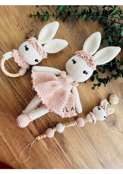 Amigurumi Süslü Tavşan Set