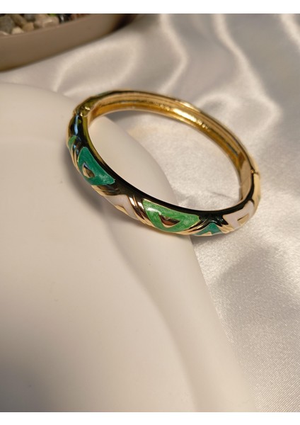 Yeşil ve Beyaz Porselen Mineli Bilezik fiyatları