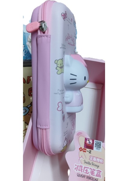 Çocuk Kalem Kutusu 3D Hello Kitty Figürlü Sukuşi Kabartmalı modelleri