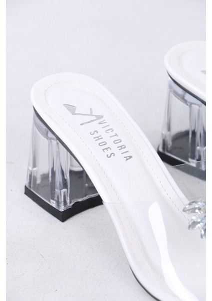 Şeffaf Taş Detaylı Kalın Topuklu Terlik fırsatları