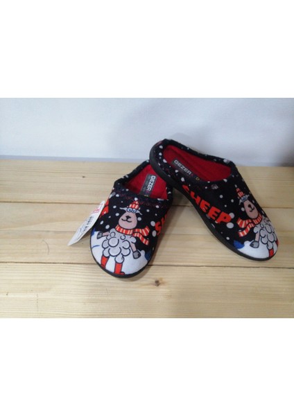 Yeni Sezon Rahat Taban Koyun Desenli Kışlık Erkek Çocuk Ev Terliği modelleri