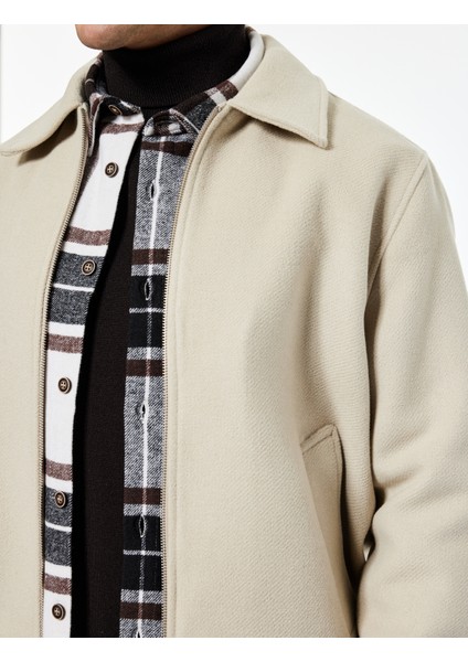 Uzun Kollu Cepli Fermuarlı Gömlek Yaka Kışlık Kaşe Bomber Ceket