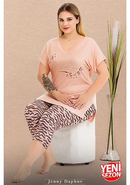 Lady Büyük Beden Zebra Desenli V Yaka Kısa Kollu Kapri Pijama Takımı fiyatları
