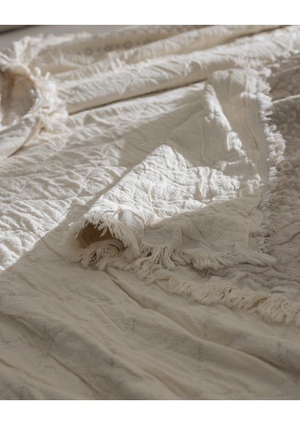 Brice Çift Kişilik %100 Pamuk Yatak Örtüsü - Bej